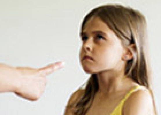 چگونه رفتار جنسی کودک خود را کنترل کنیم؟