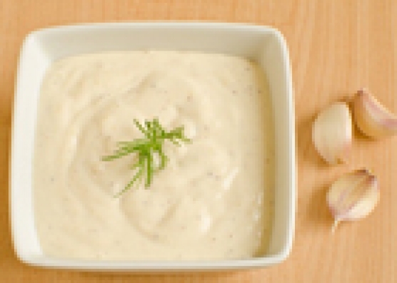 طرز تهیه سس سیر