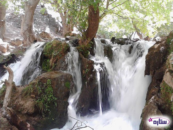 آبشار آتشگاه شهر لردگان استان چهارمحال بختیاری