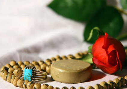 نماز جعفر طیار چگونه خوانده می شود و چه فضیلتی دارد؟