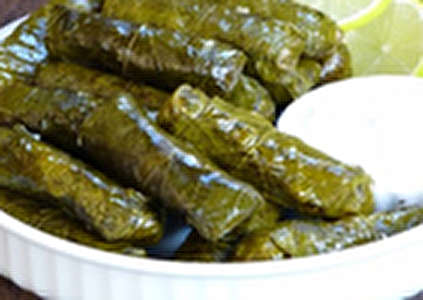فیلم تهیه دلمه به وسیله دستگاه دلمه پیچ