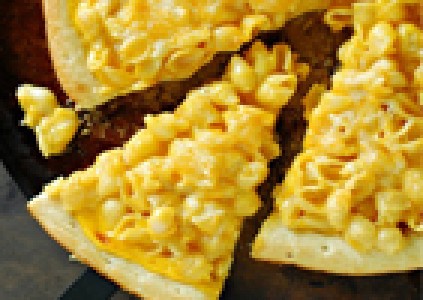 طرز تهیه پیتزا ماکارونی و پنیر