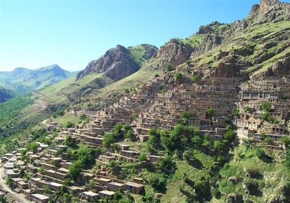 روستاگردی در اورامانات تخت کردستان روستاگردی در اورامانات تخت کردستان