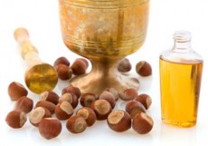 خواص روغن فندق برای ابرو