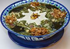 طرز تهیه آش رشته و نکات مهم در طبخ آن