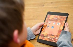 بازی با کامپیوتر به رشد فکری کودکان