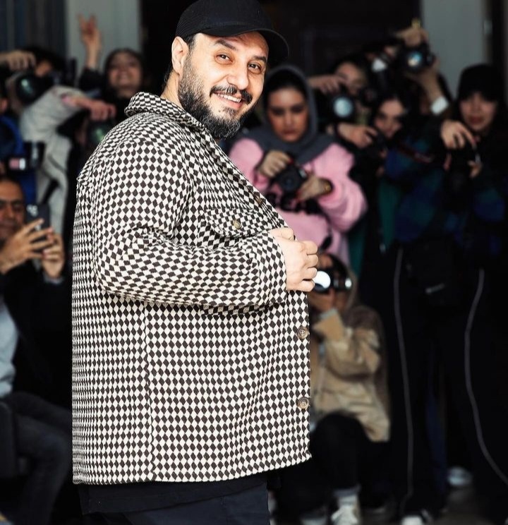 جواد عزتی مالک