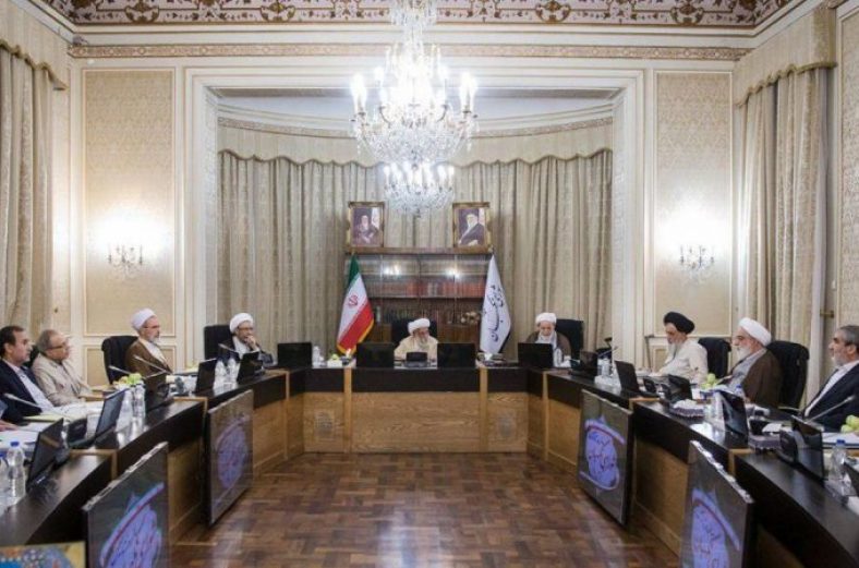 شورای نگهبان می‌تواند نماینده مجلس را برکنار کند!