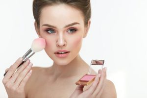 مدل‌ آرایشی