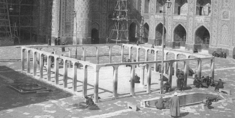 مسجد پیرزن