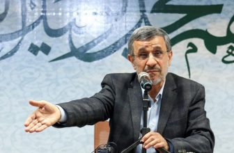 احمدی نژاد مردی که زیاد می داند