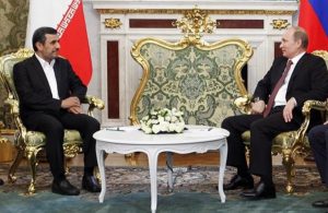 نامه هشدار احمدی نژاد به پوتین