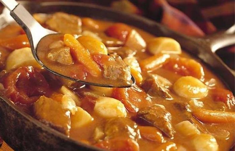 طرز تهیه تاس کباب به