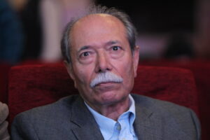 علی نصیریان