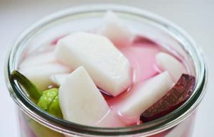 طرز تهیه ترشی شلغم