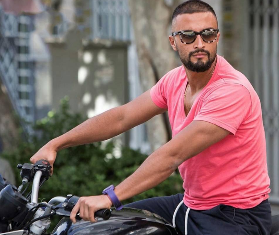 امیر جدیدی در فیلم من