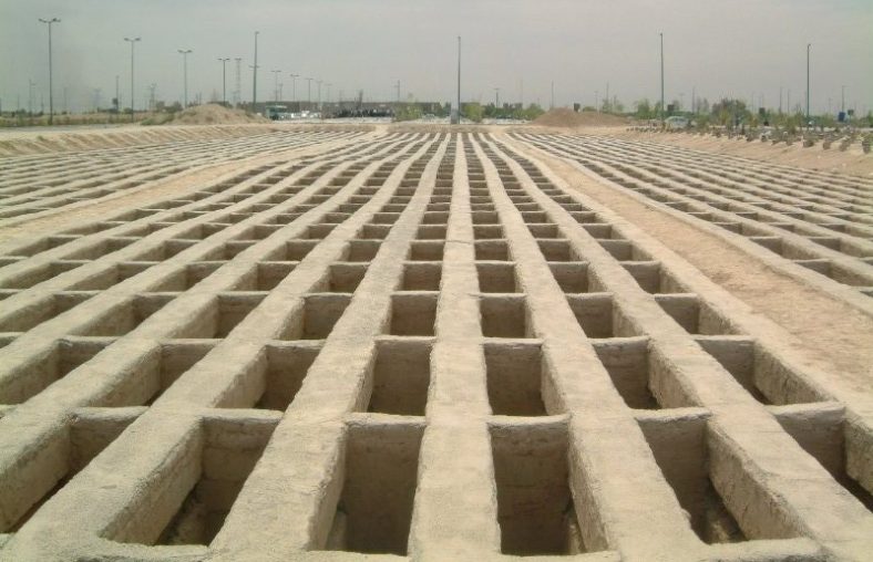 نماز شب اول قبر