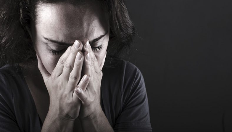 عدم اعتماد به نفس