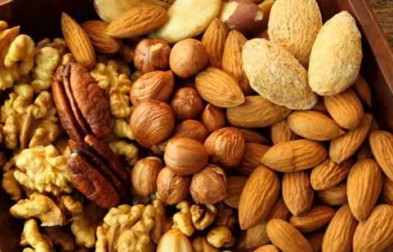 پرکالری ترین آجیل های نوروزی