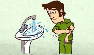 مخلوط شدن آب مسح سر با صورت