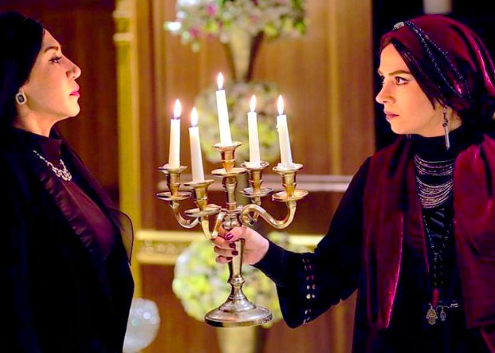 تینا پاکروان بازیگری