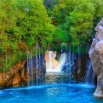 آبشار آب ملخ