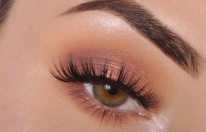 وازلین برای مژه