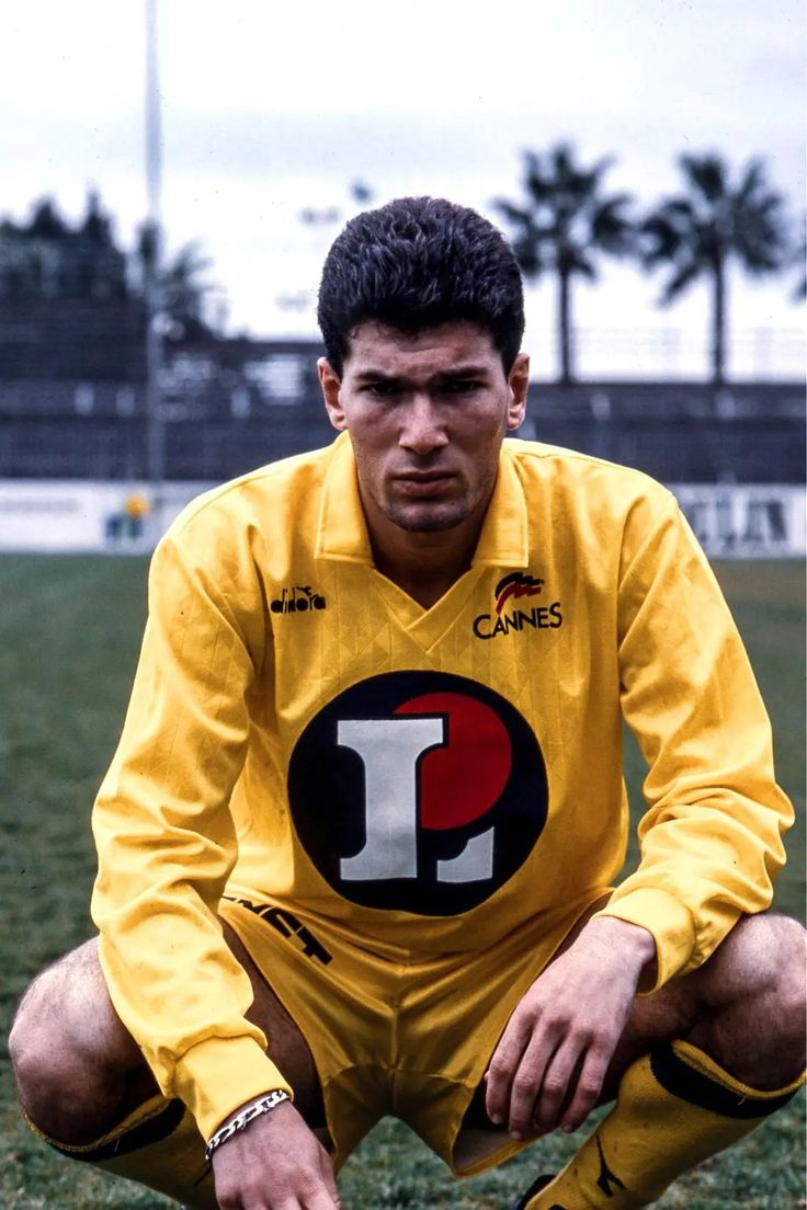 فوتبال زیدان در باشگاه کن