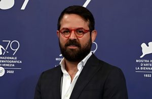 هومن سیدی بیوگرافی⁩