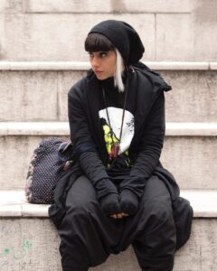 ترلان پروانه در گربه سیاه