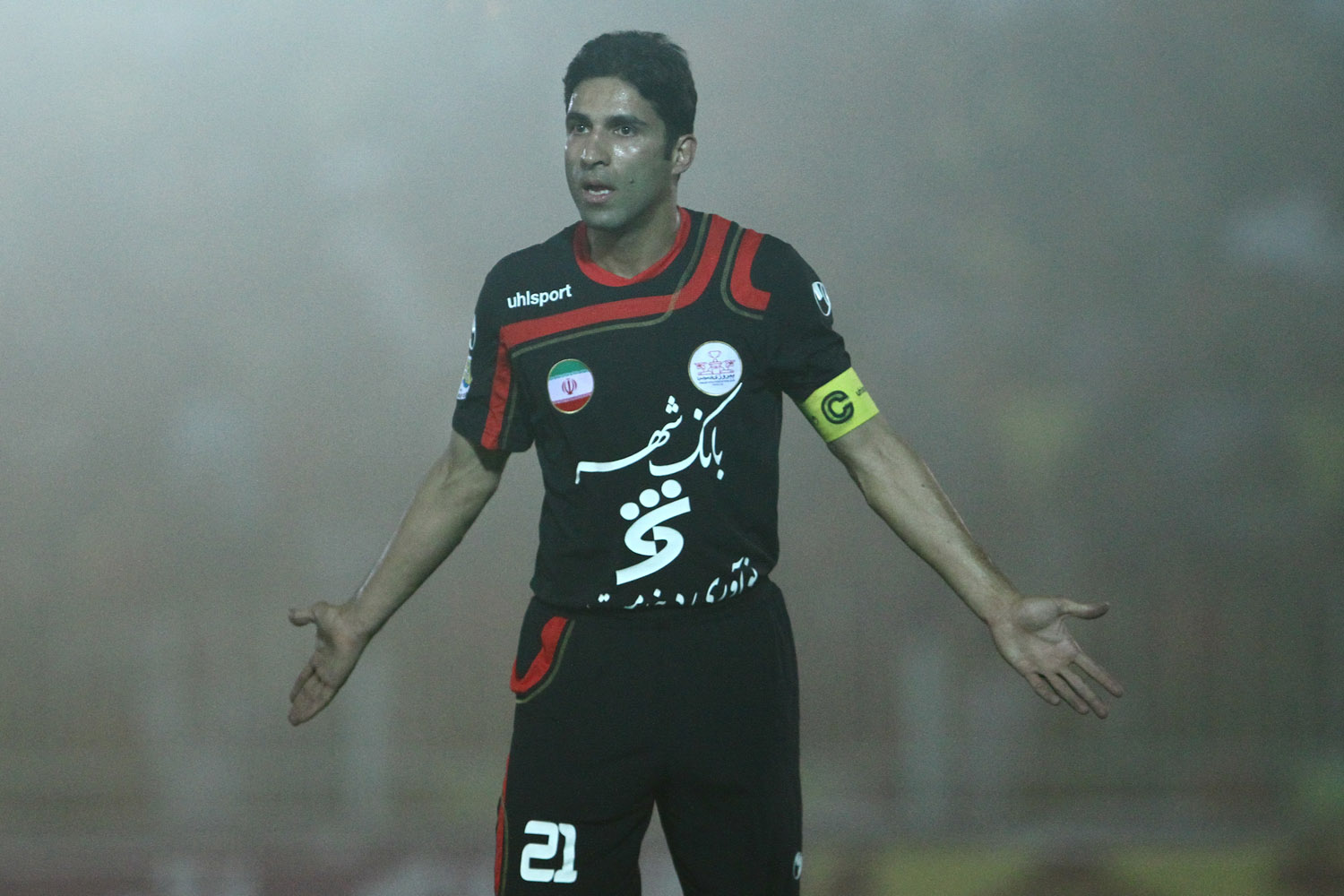 وحید هاشمیان در پرسپولیس