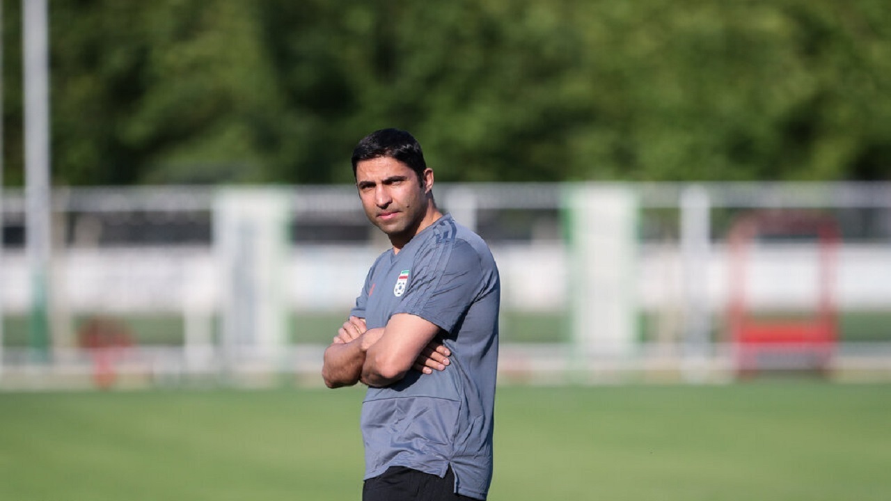 وحید هاشمیان دستیار