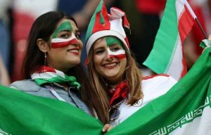 حضور بانوان در ورزشگاه