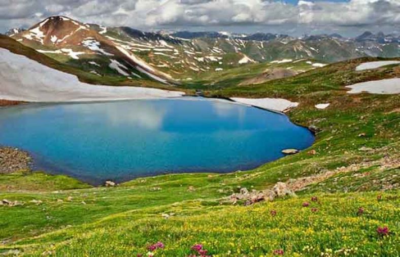 دریاچه کوه گل