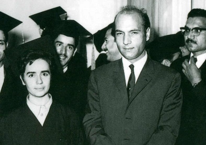 بیوگرافی علی شریعتی