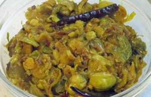 طرز تهیه ترشی بامیه مخلوط