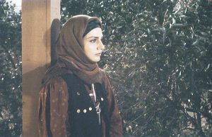 بیوگرافی مرجان محتشم