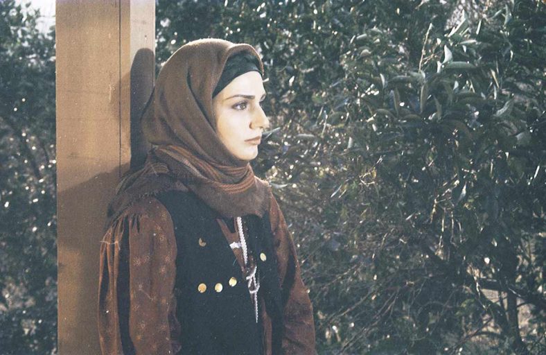 بیوگرافی مرجان محتشم