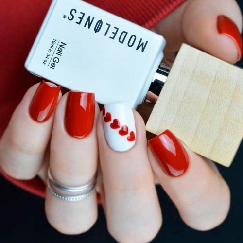 طراحی ناخن روز عشق قلب قرمز