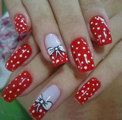 طراحی ناخن روز عشق خال خالی