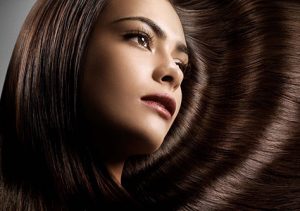 چگونه از موهای بلند مراقبت کنیم