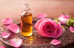 خواص روغن گل محمدی