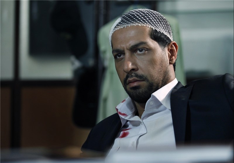 کامران تفتی در سریال میکائیل