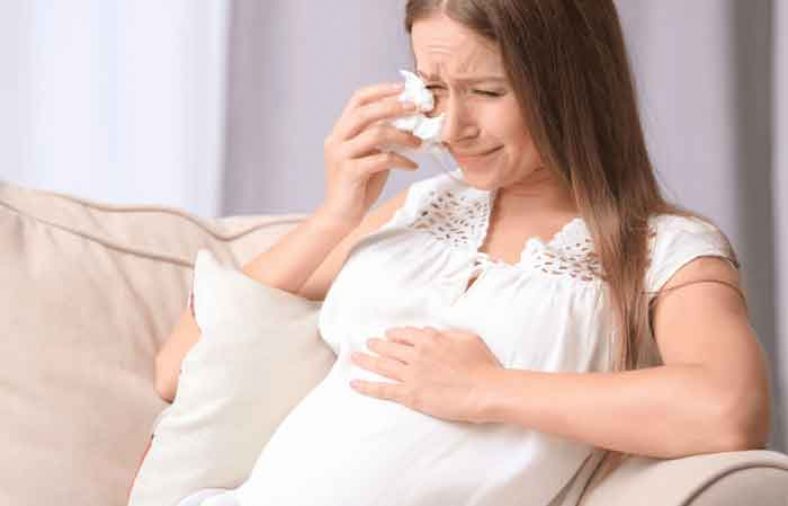 تاثیر گریه مادر بر جنین