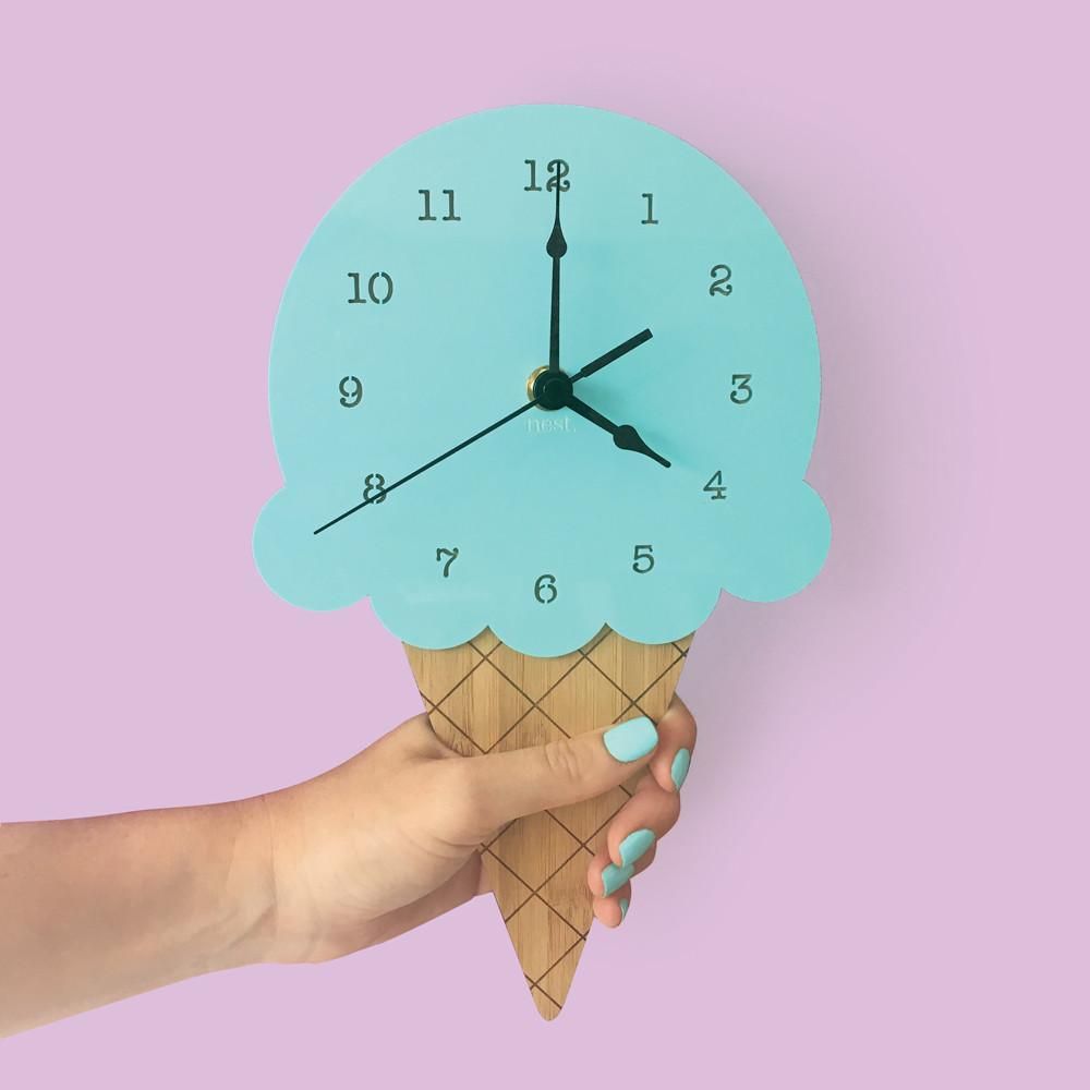 ساخت کاردستی ساعت با مقوا به شکل بستنی