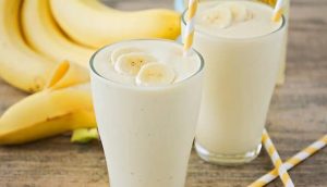 طرز تهیه اسموتی موز