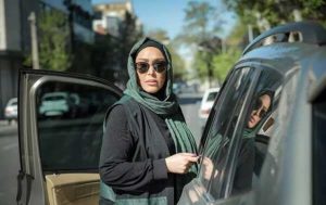 سارا منجزی در گاندو