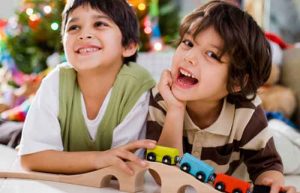 بازی کردن برای کودکان