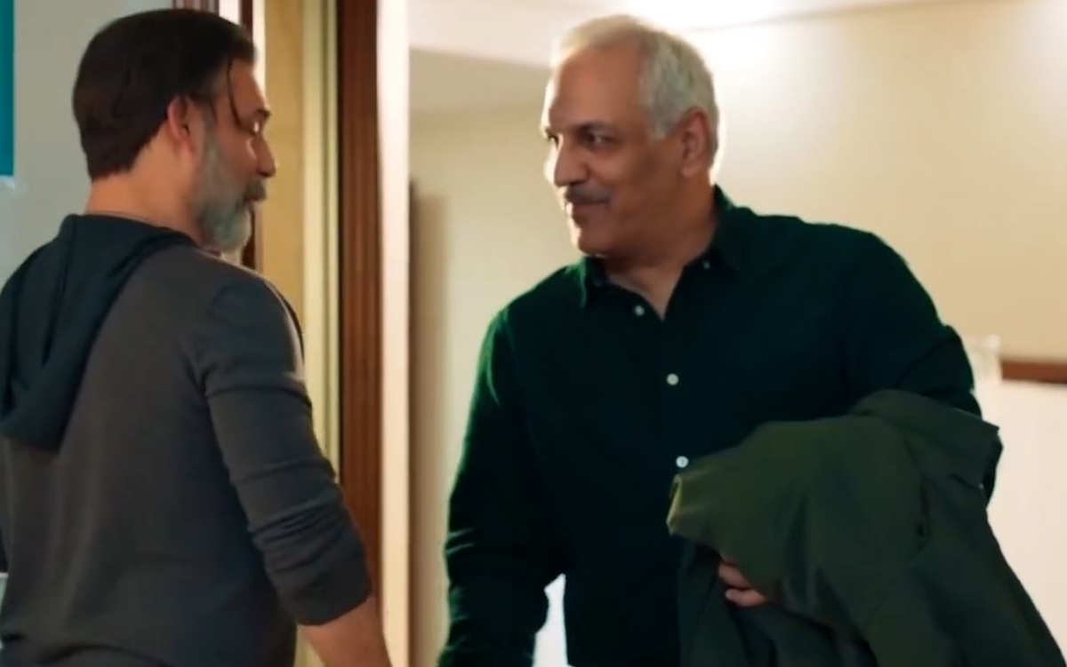 مهران مدیری در افعی تهران