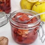 طرز تهیه مربای به با گردو